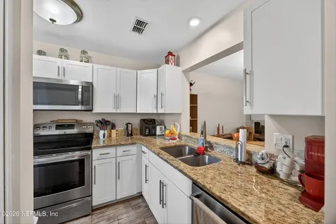 85 Debarry Avenue Orange Park FL 32073