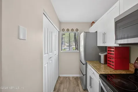 85 Debarry Avenue Orange Park FL 32073