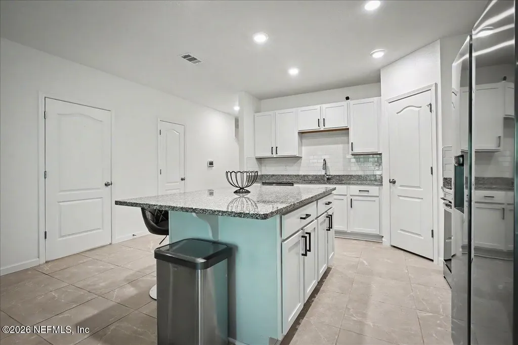 3231 Penny Cove Lane Jacksonville FL 32218