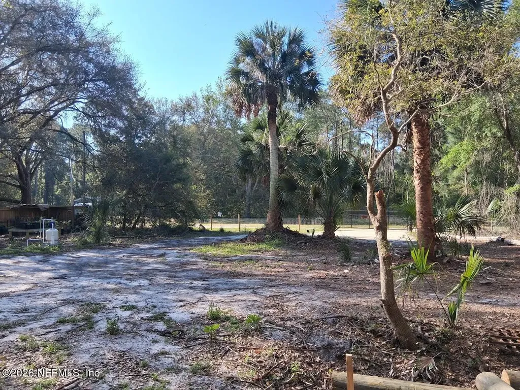 910 Paradise Boulevard Georgetown FL 32139