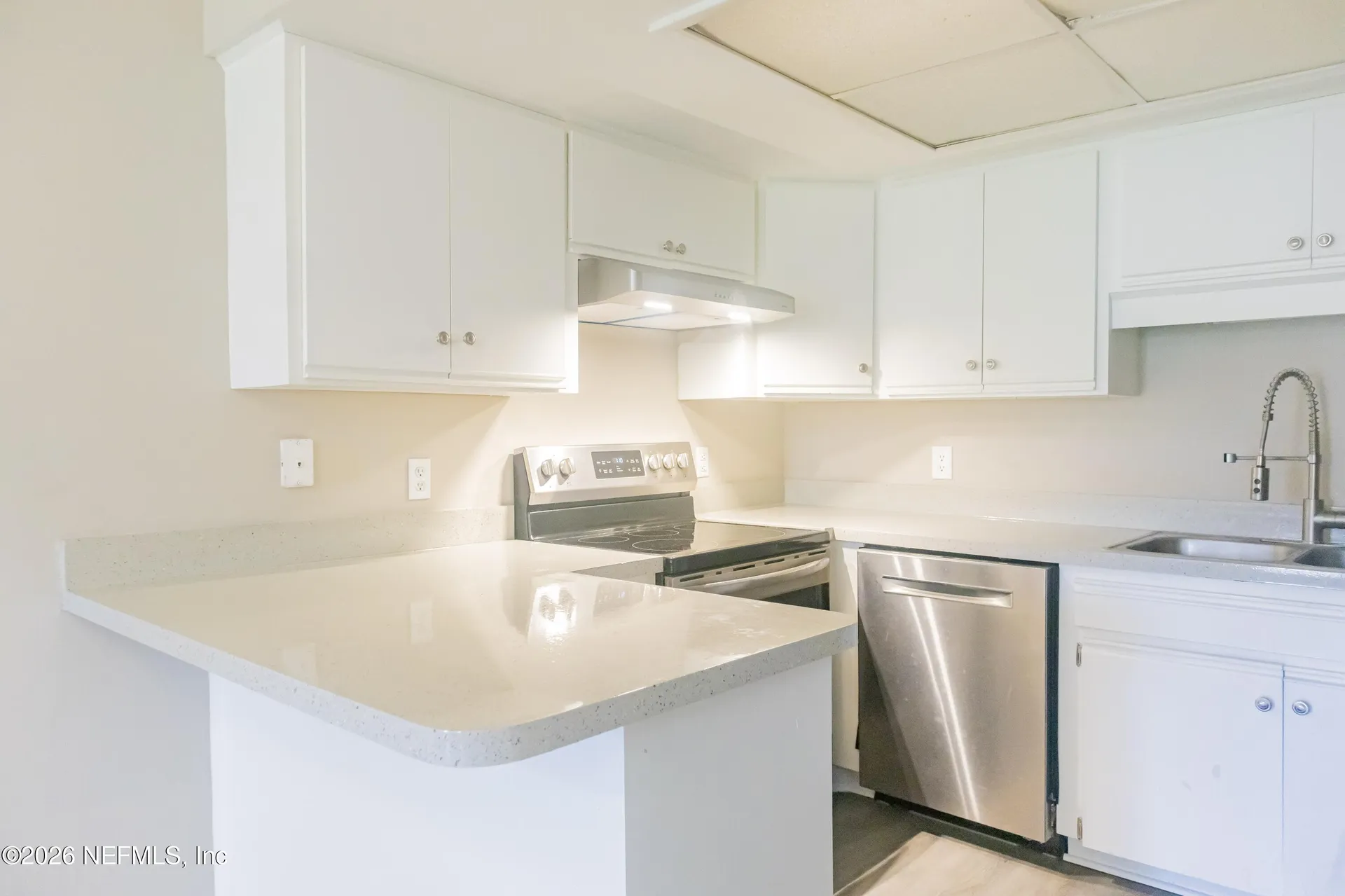 1403 W Defender Court Jacksonville FL 32233
