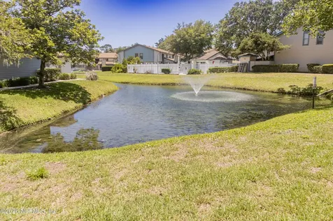 1403 W Defender Court Jacksonville FL 32233
