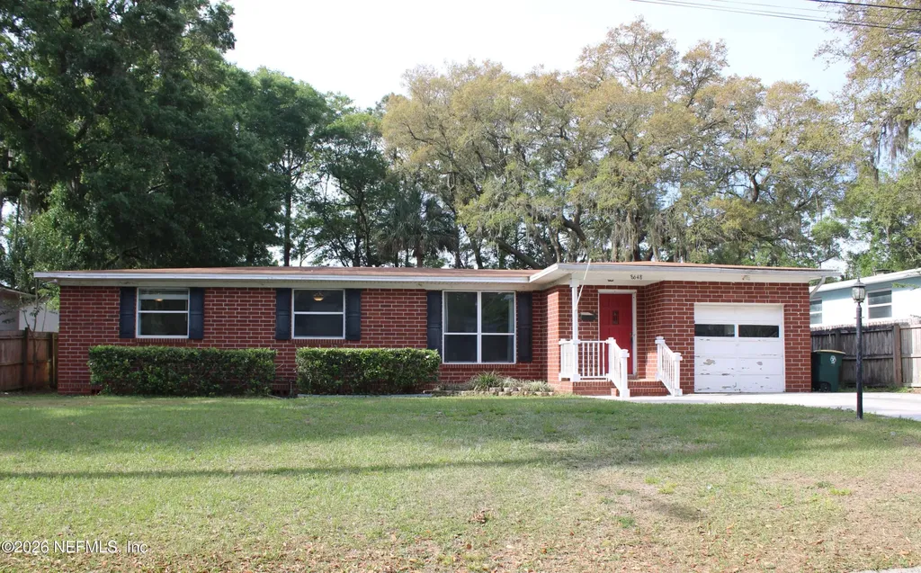 8648 Emerald Isle Circle S Jacksonville FL 32216