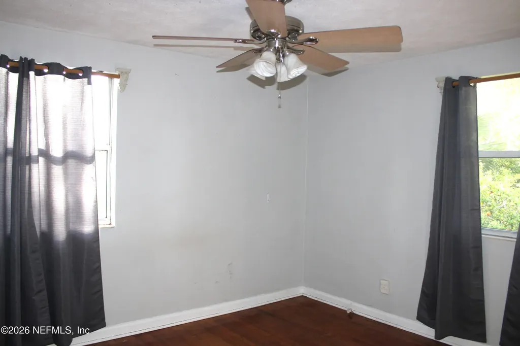 8648 Emerald Isle Circle S Jacksonville FL 32216