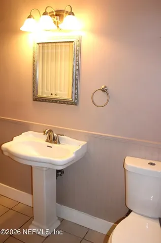 8648 Emerald Isle Circle S Jacksonville FL 32216