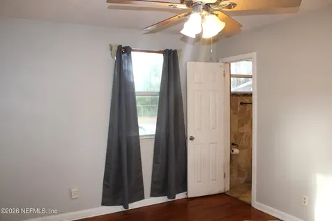 8648 Emerald Isle Circle S Jacksonville FL 32216