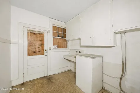 2783 Oak Street Jacksonville FL 32205