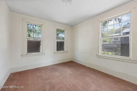2783 Oak Street Jacksonville FL 32205