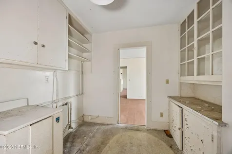 2783 Oak Street Jacksonville FL 32205
