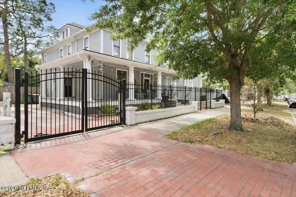 236 W 6th Street Jacksonville FL 32206