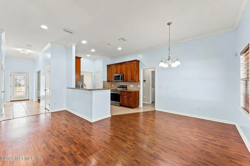 9251 Spider Lily Lane Jacksonville FL 32219