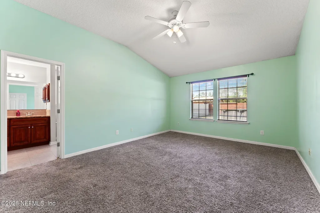 9251 Spider Lily Lane Jacksonville FL 32219