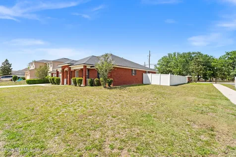 9251 Spider Lily Lane Jacksonville FL 32219