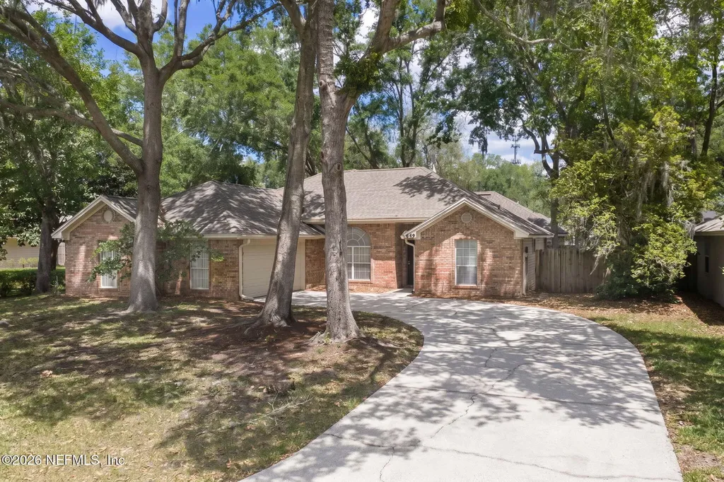 649 Hummingbird Court St. Johns FL 32259