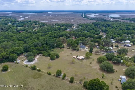 85330 Airplane Lane Yulee FL 32097