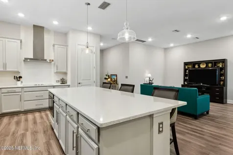 77 Park Center Avenue Ponte Vedra FL 32081