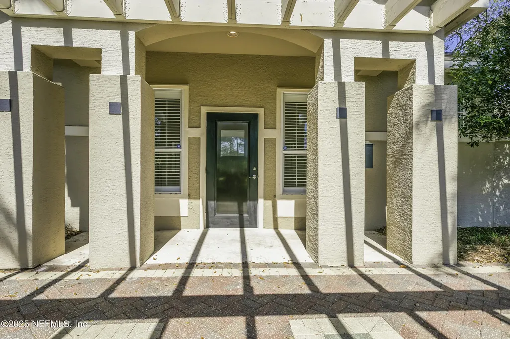 1655 The Greens Way Jacksonville Beach FL 32250