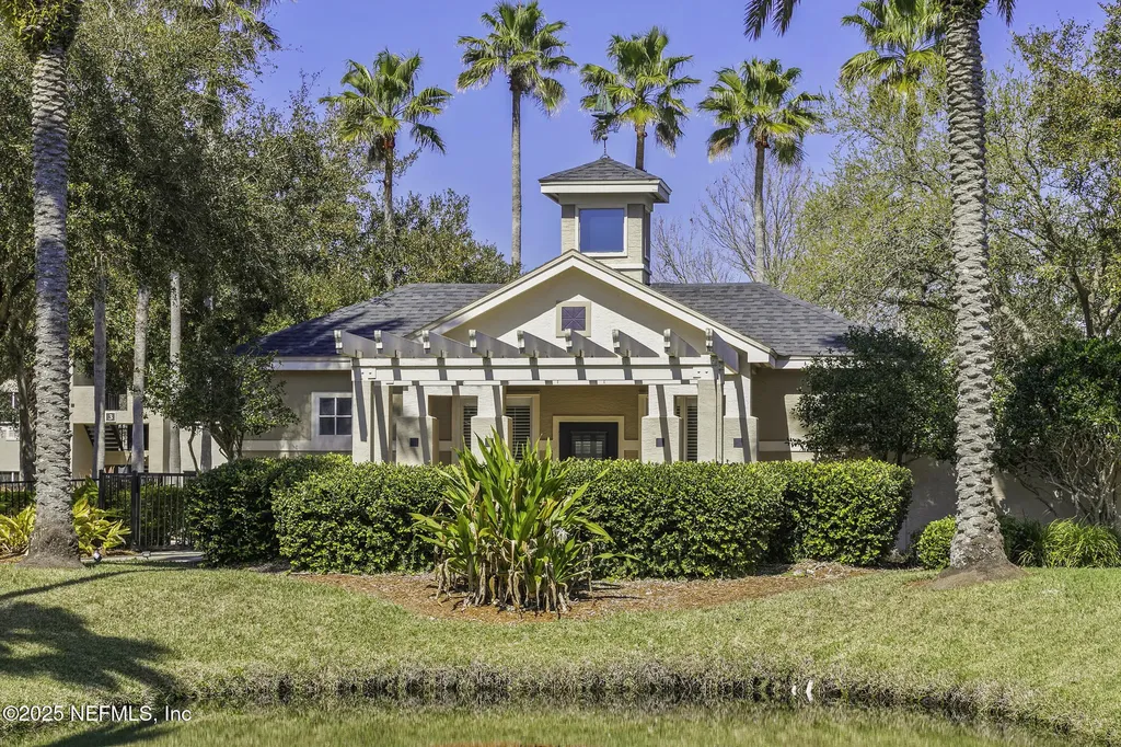 1655 The Greens Way Jacksonville Beach FL 32250