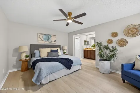 5478 Mariners Cove Drive Jacksonville FL 32210