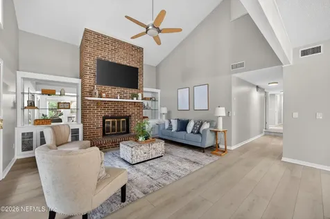 5478 Mariners Cove Drive Jacksonville FL 32210