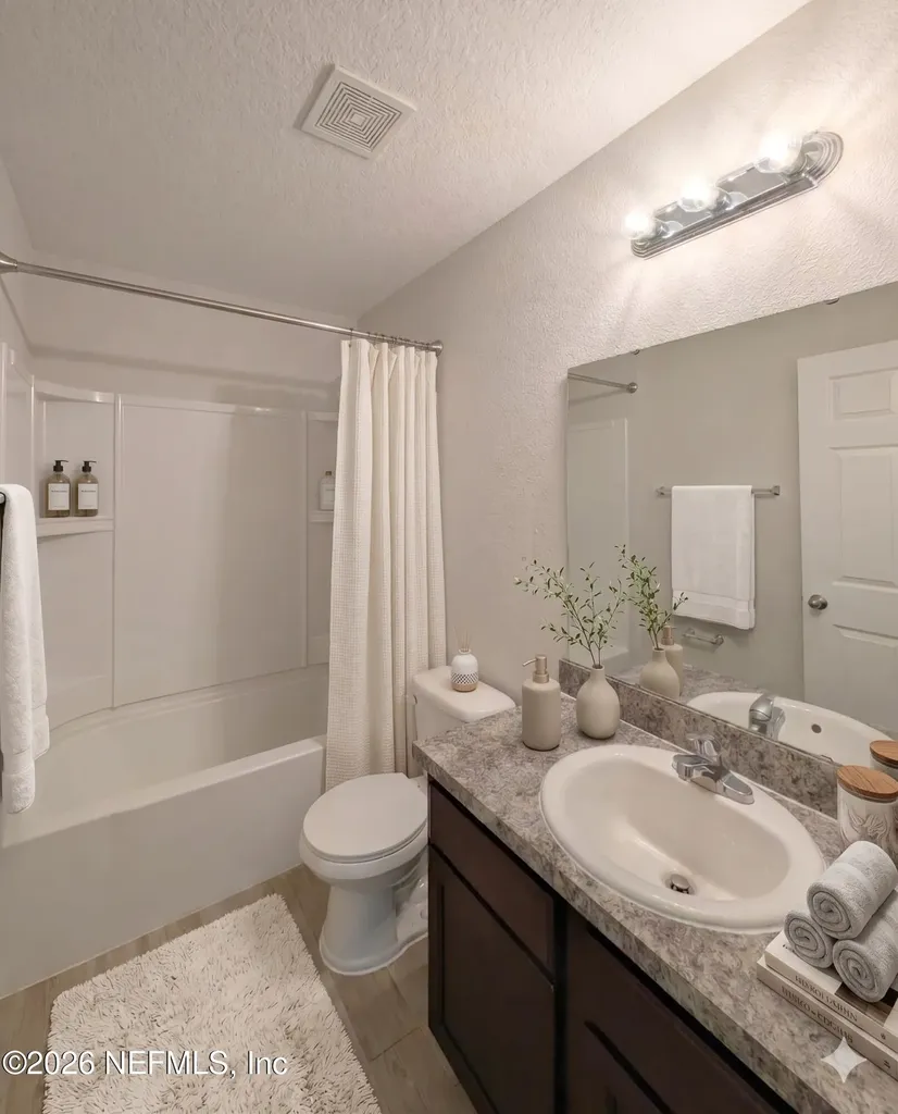 5582 Longspur Court Jacksonville FL 32219
