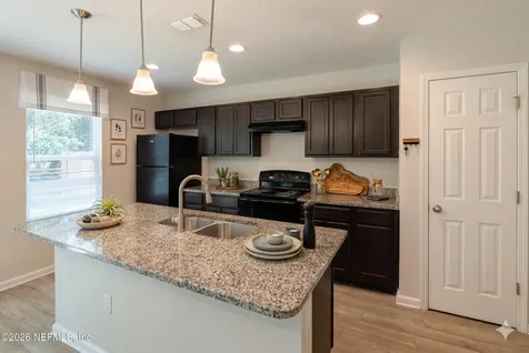 5582 Longspur Court Jacksonville FL 32219