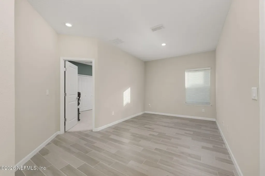 7937 Garlic Clove Lane Jacksonville FL 32219
