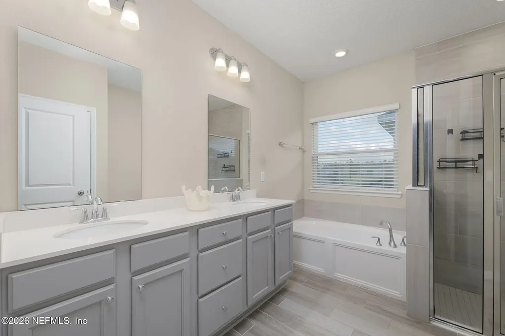 7937 Garlic Clove Lane Jacksonville FL 32219