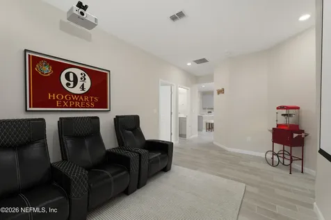7937 Garlic Clove Lane Jacksonville FL 32219
