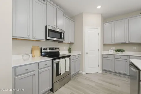 7937 Garlic Clove Lane Jacksonville FL 32219