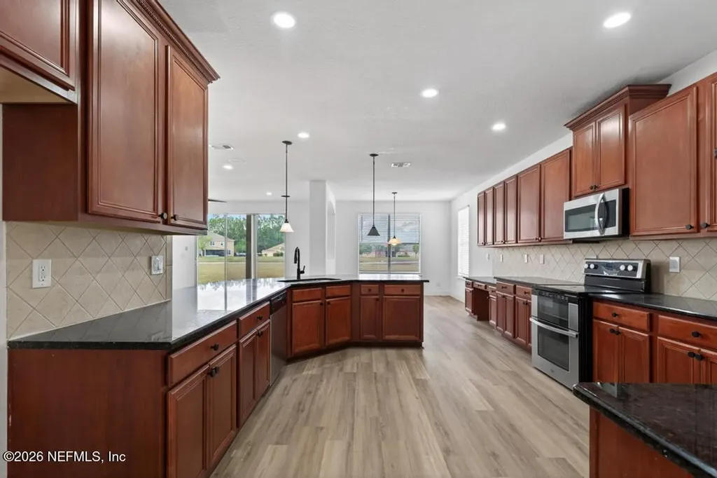 10917 Dancing Rabbit Lane Jacksonville FL 32210