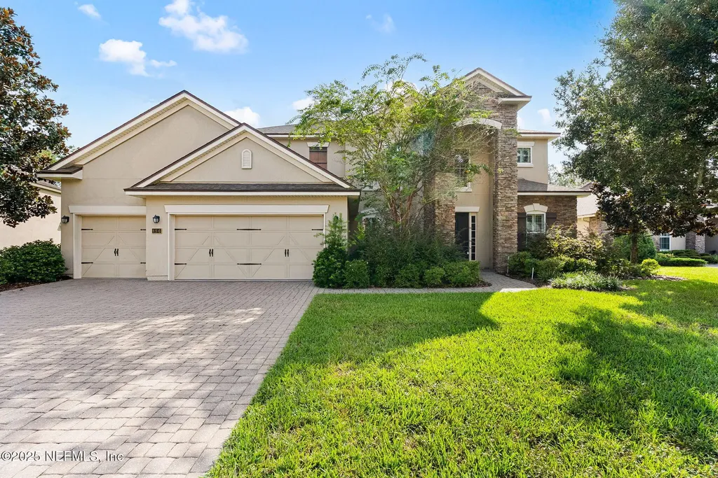 156 Wellwood Avenue St. Johns FL 32259