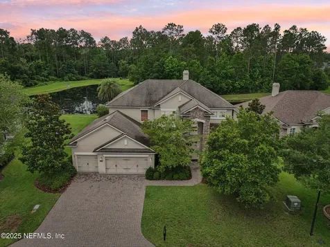 156 Wellwood Avenue St. Johns FL 32259
