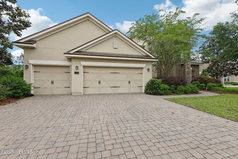 156 Wellwood Avenue St. Johns FL 32259