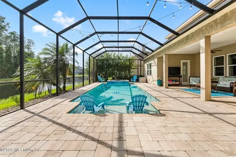 156 Wellwood Avenue St. Johns FL 32259