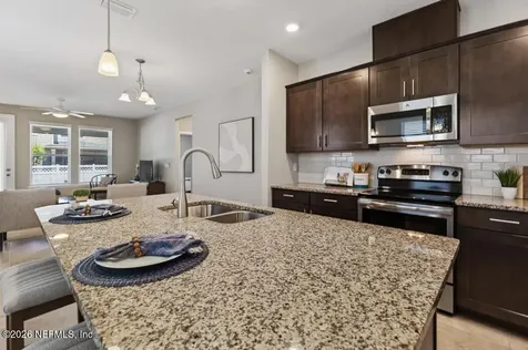 73 Forest Edge Drive St. Johns FL 32259