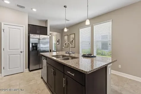 73 Forest Edge Drive St. Johns FL 32259