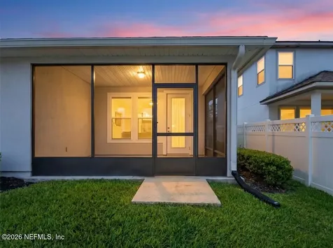 73 Forest Edge Drive St. Johns FL 32259