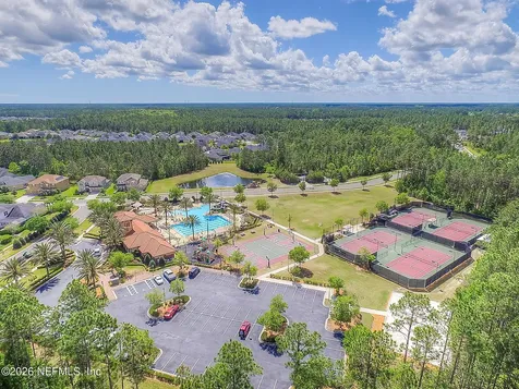 73 Forest Edge Drive St. Johns FL 32259