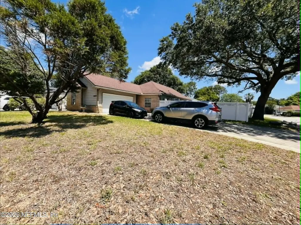 1829 Ashmore Green Drive Jacksonville FL 32246