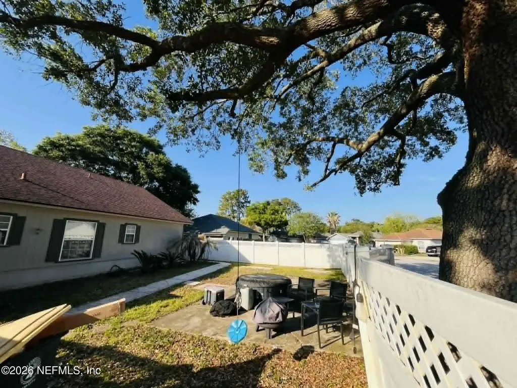 1829 Ashmore Green Drive Jacksonville FL 32246
