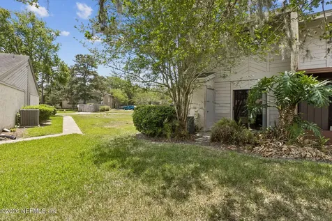 3801 Crown Point Road Jacksonville FL 32257