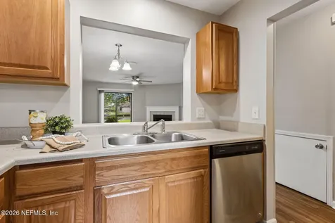 3801 Crown Point Road Jacksonville FL 32257