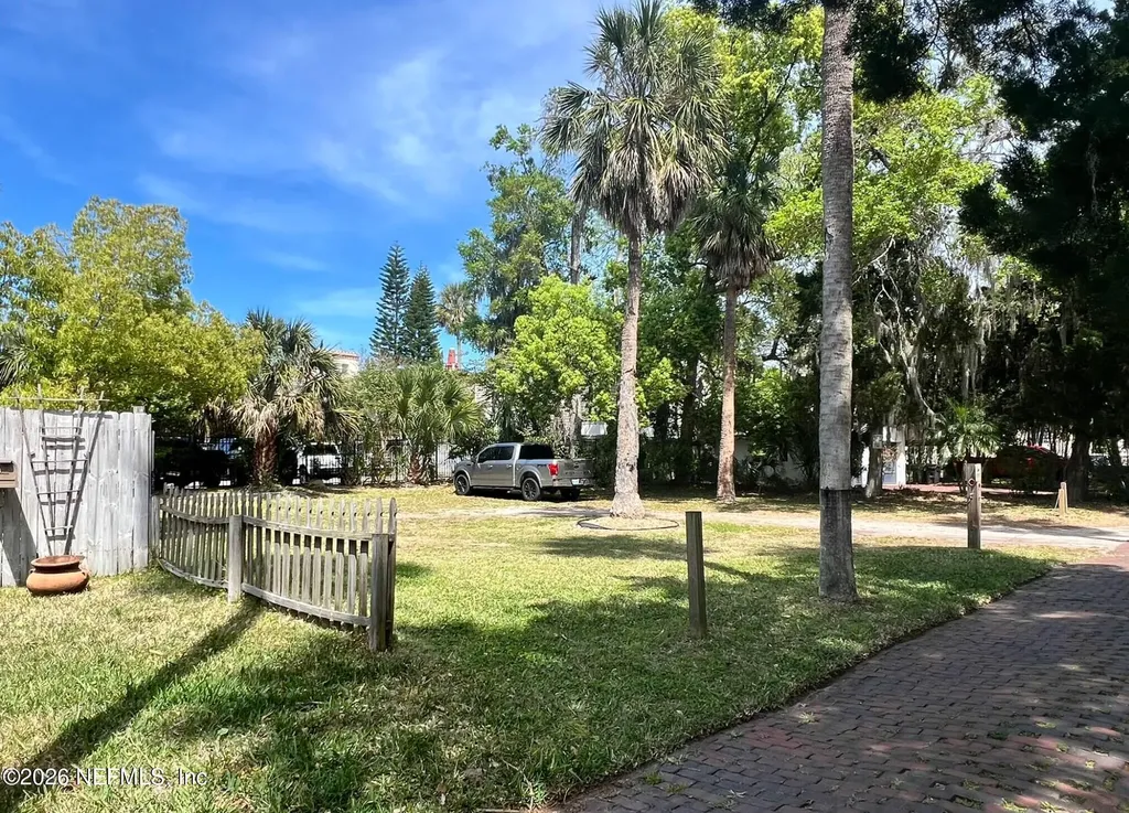 5 Palm St. Augustine FL 32084