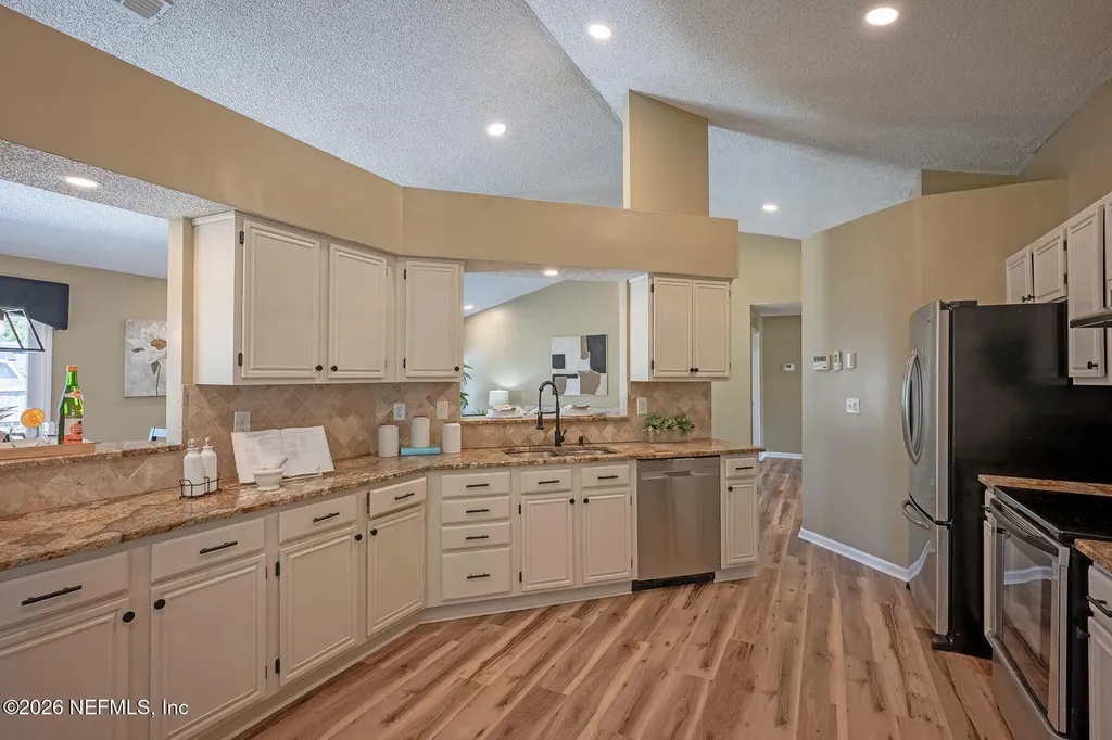 7443 Amandas Crossing Drive N Jacksonville FL 32244