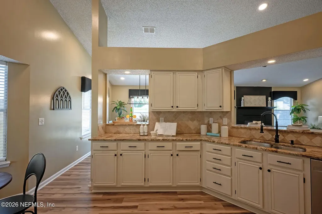 7443 Amandas Crossing Drive N Jacksonville FL 32244