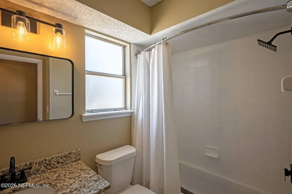 7443 Amandas Crossing Drive N Jacksonville FL 32244