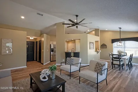 7443 Amandas Crossing Drive N Jacksonville FL 32244