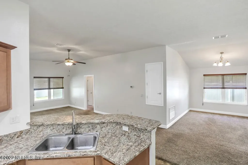 5816 Round Table Road Jacksonville FL 32254