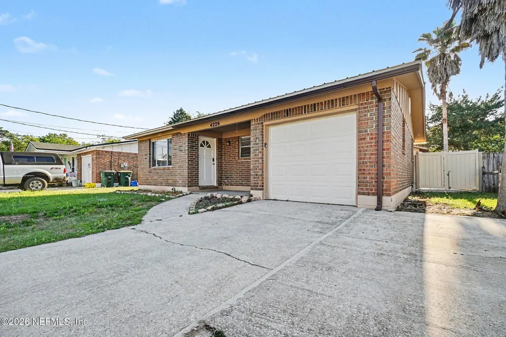 4226 Loys Drive Jacksonville FL 32246